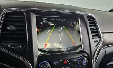 Grand Cherokee