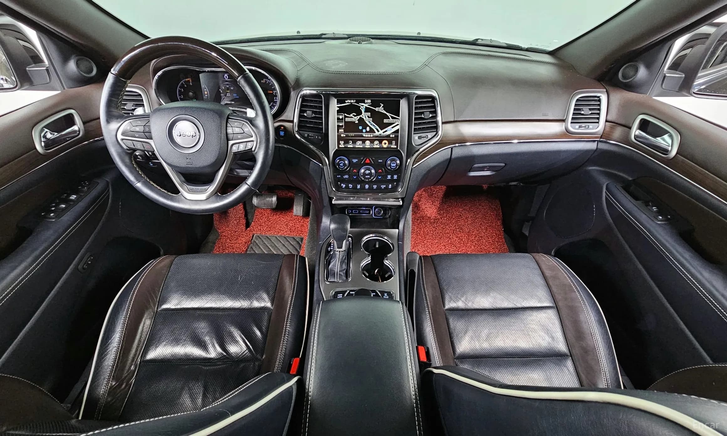 Grand Cherokee