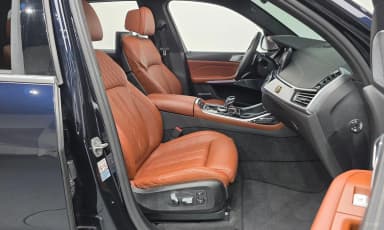 X7 (G07)