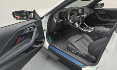 2 Series (G42)