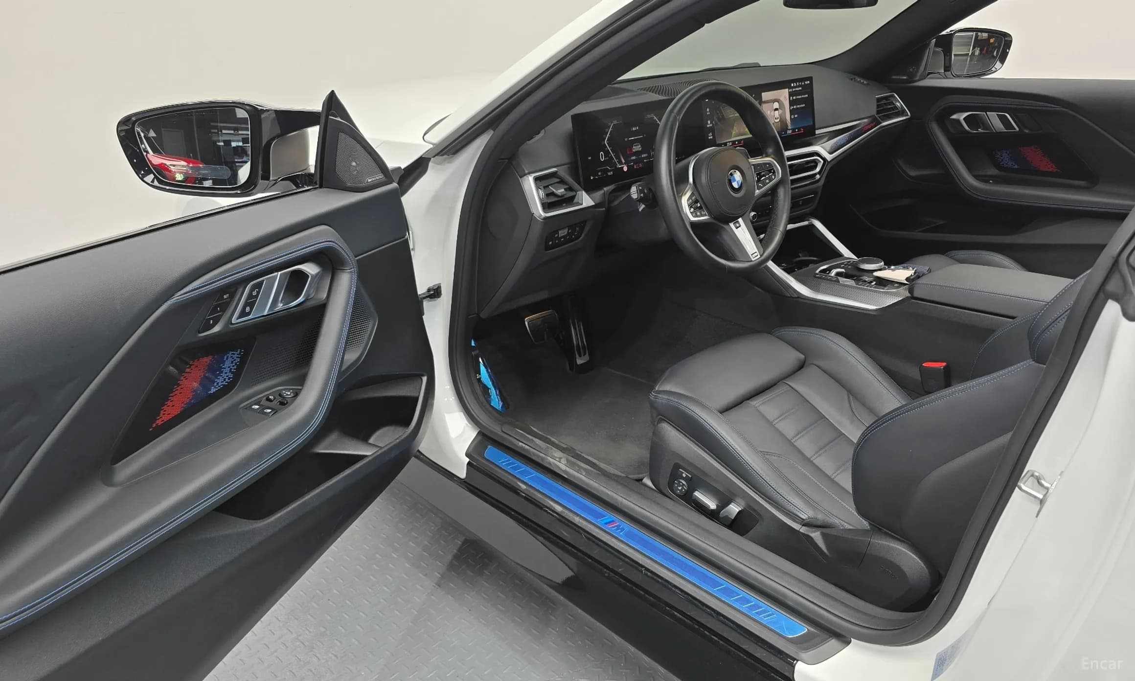 2 Series (G42)