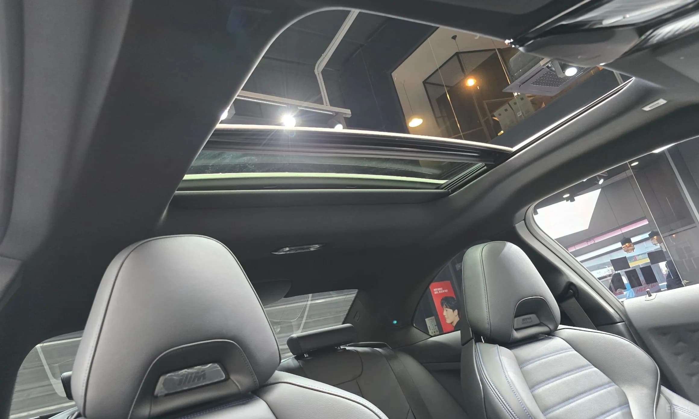 2 Series (G42)