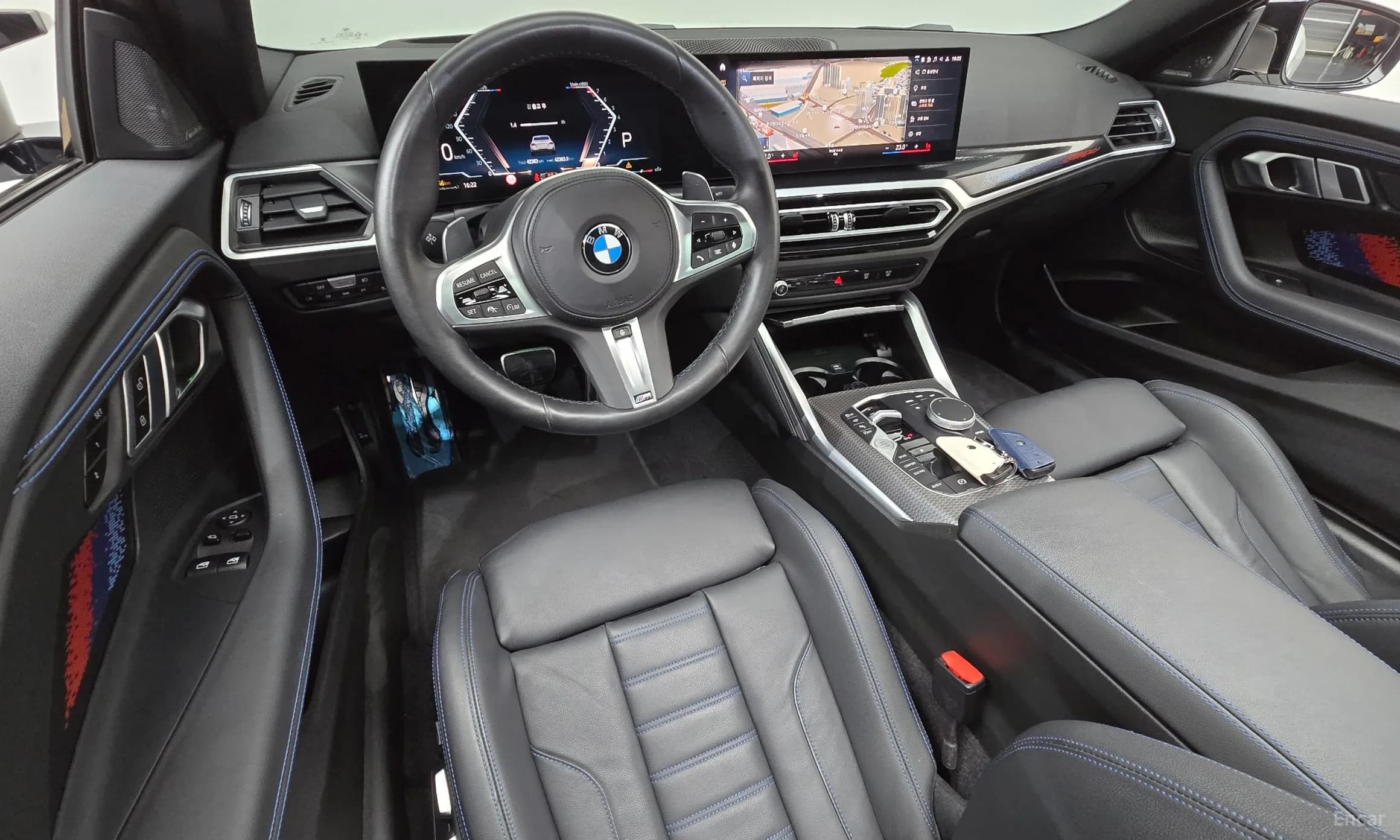 2 Series (G42)