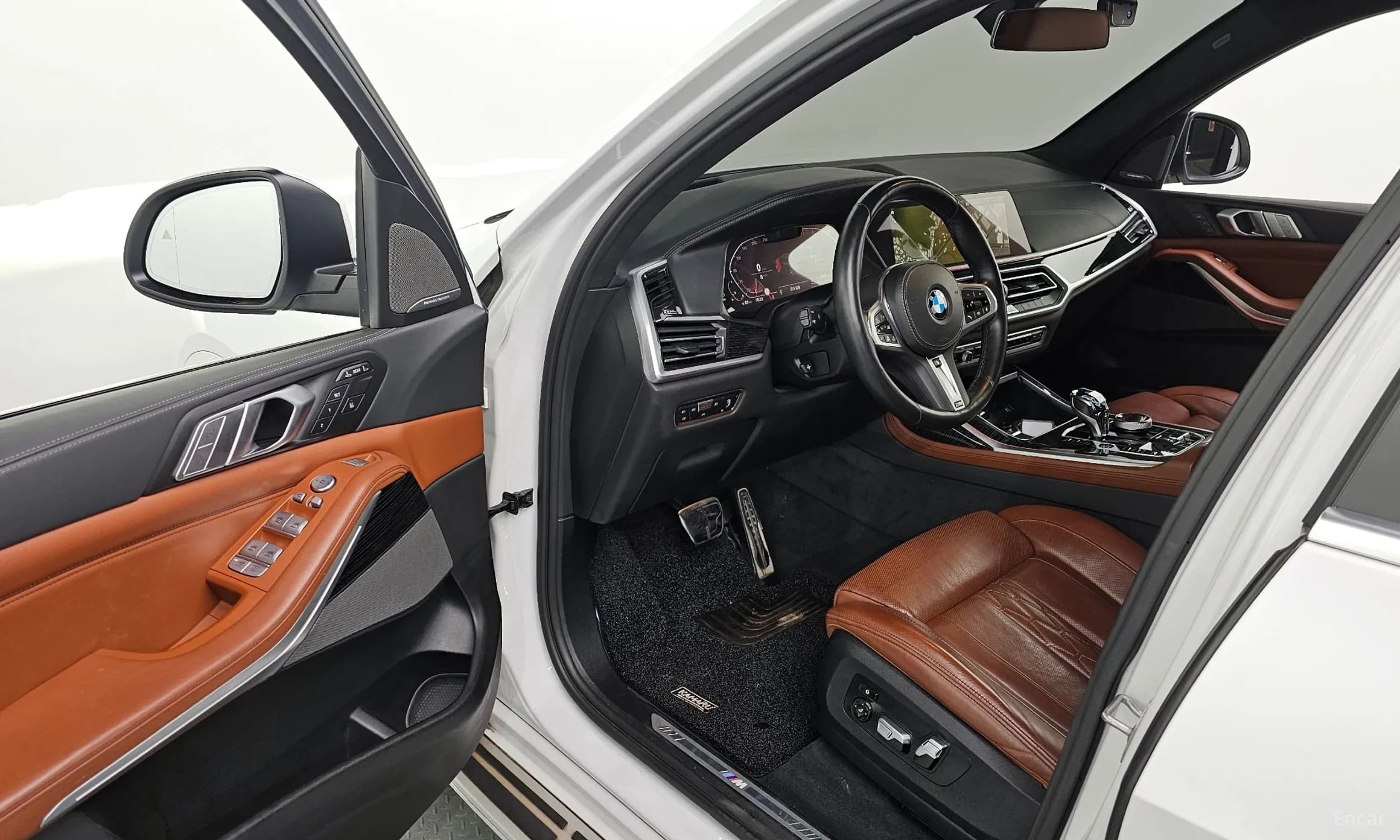 X7 (G07)