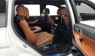 X7 (G07)