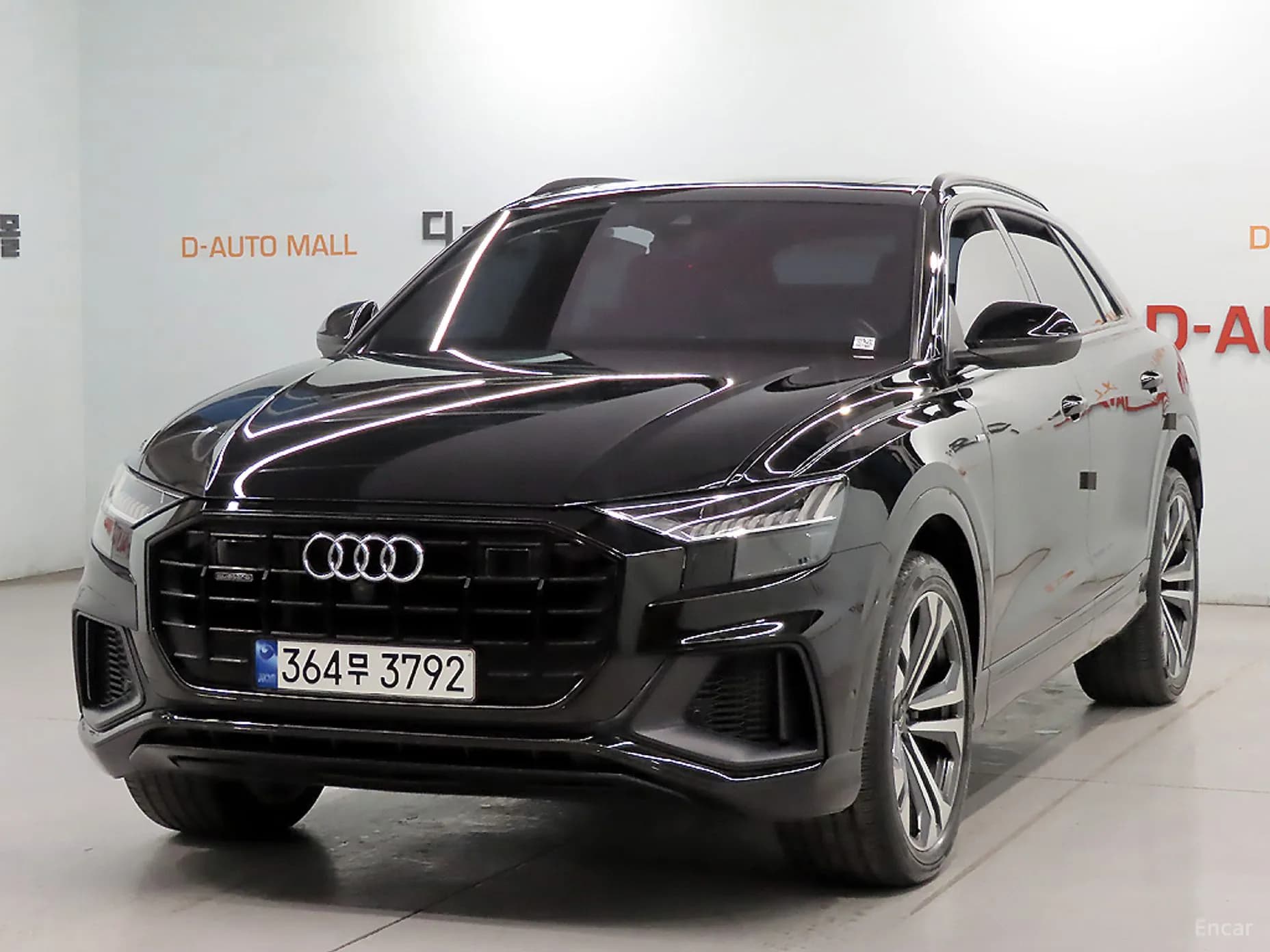 Q8 (4M)