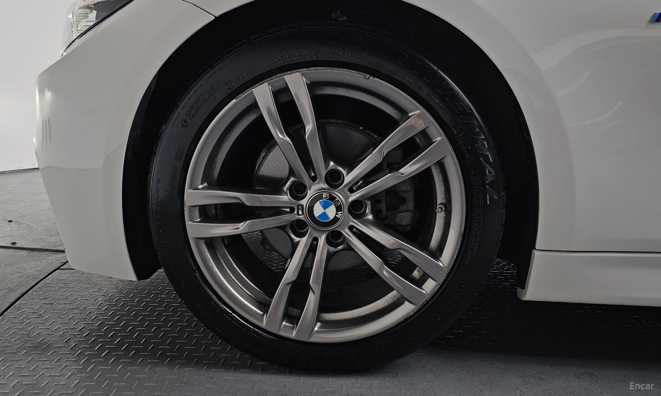 3 Series (F30)