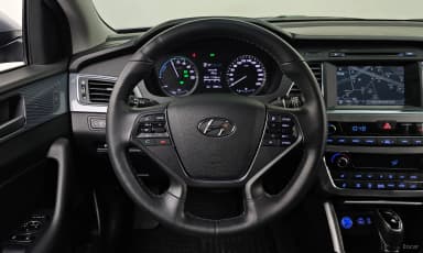LF Sonata Hybrid
