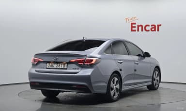 LF Sonata Hybrid