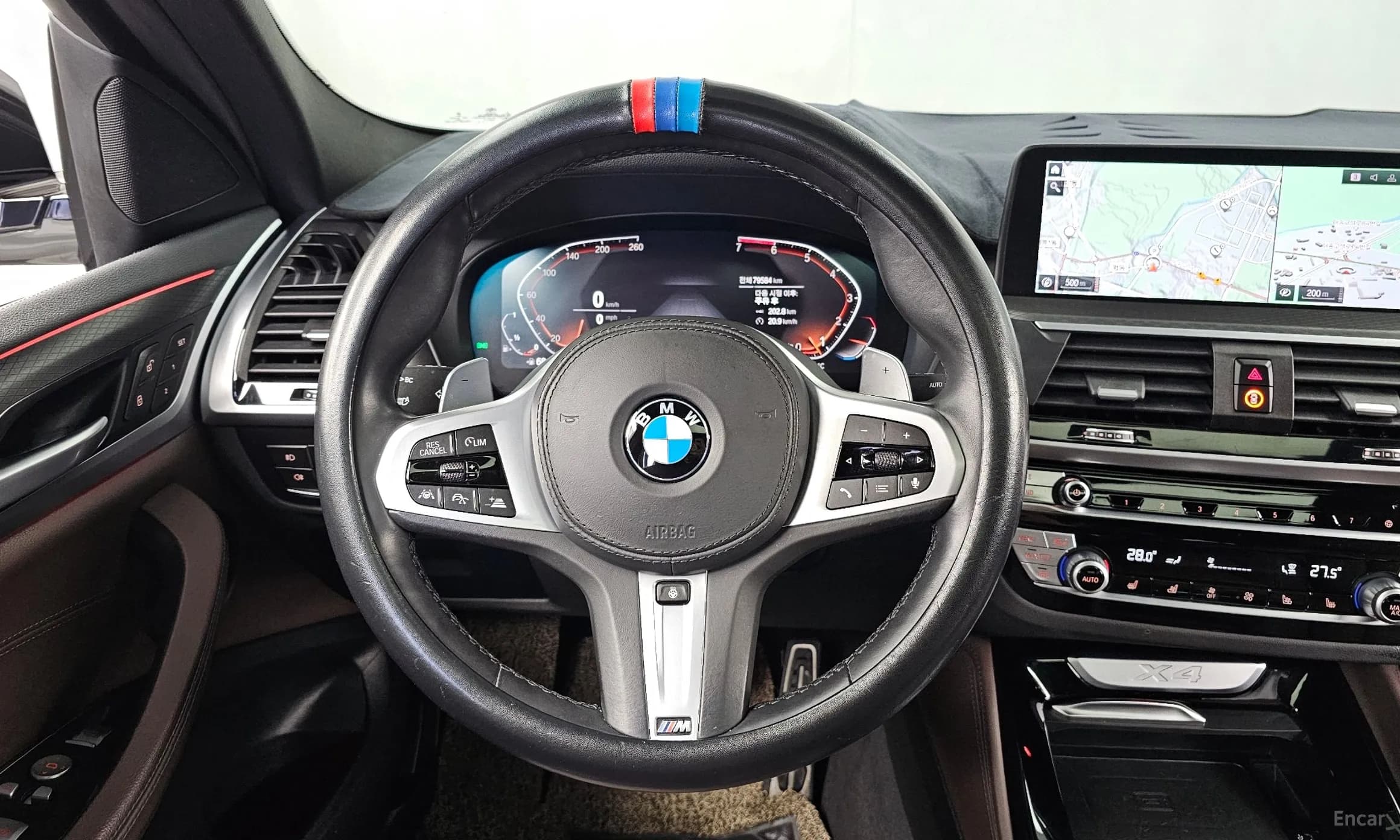X4 (G02)