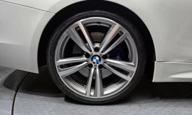 Series 4 (F32)