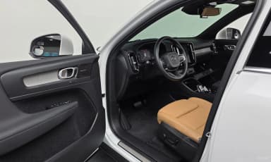 XC40