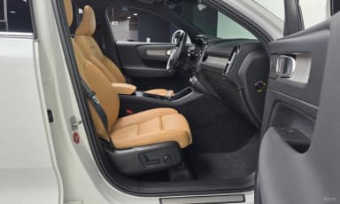 XC40
