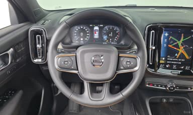 XC40
