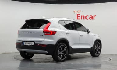 XC40