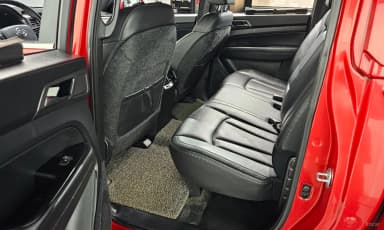Rexton Sports Khan