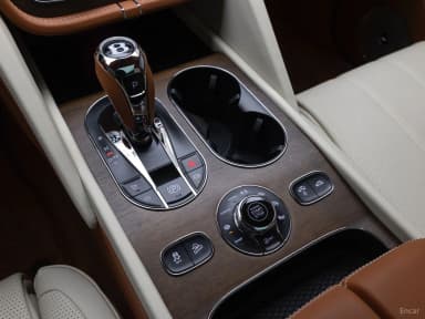 Bentayga