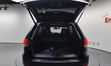 Grand Cherokee