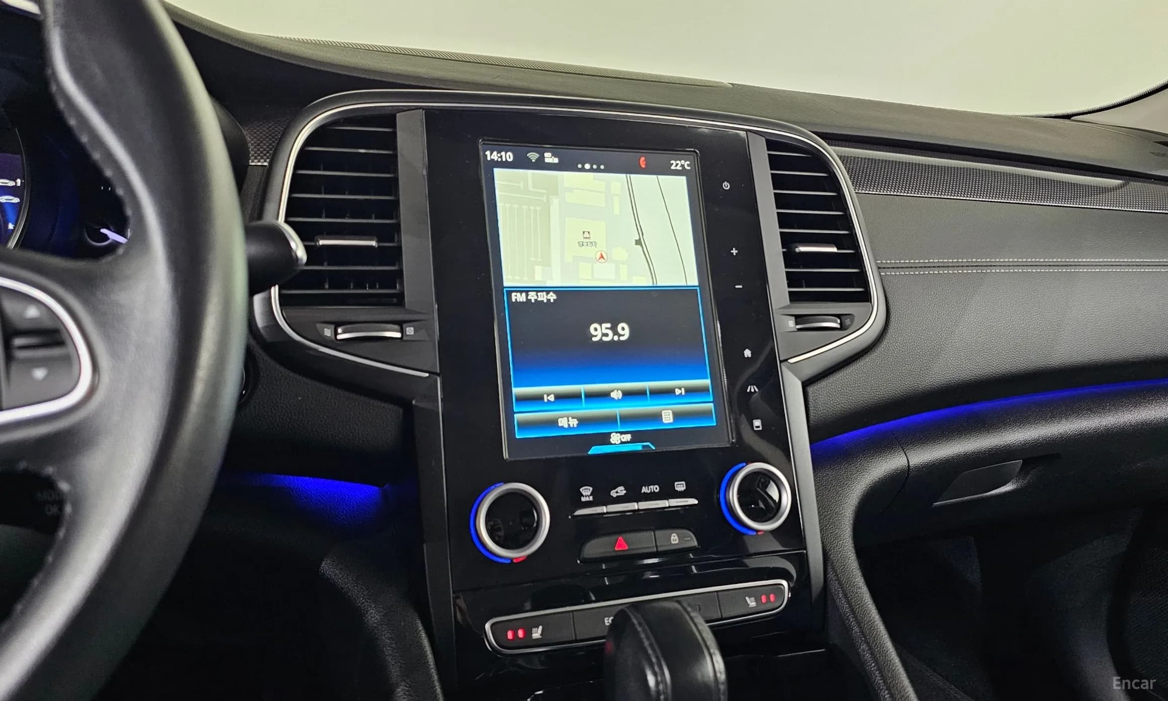 SM6