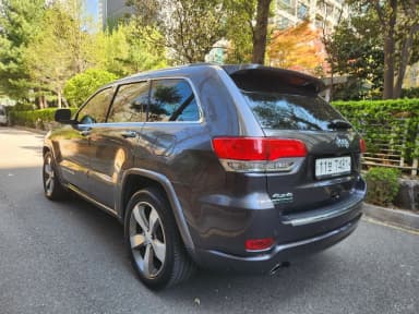 Grand Cherokee