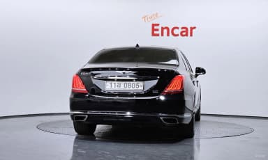 EQ900