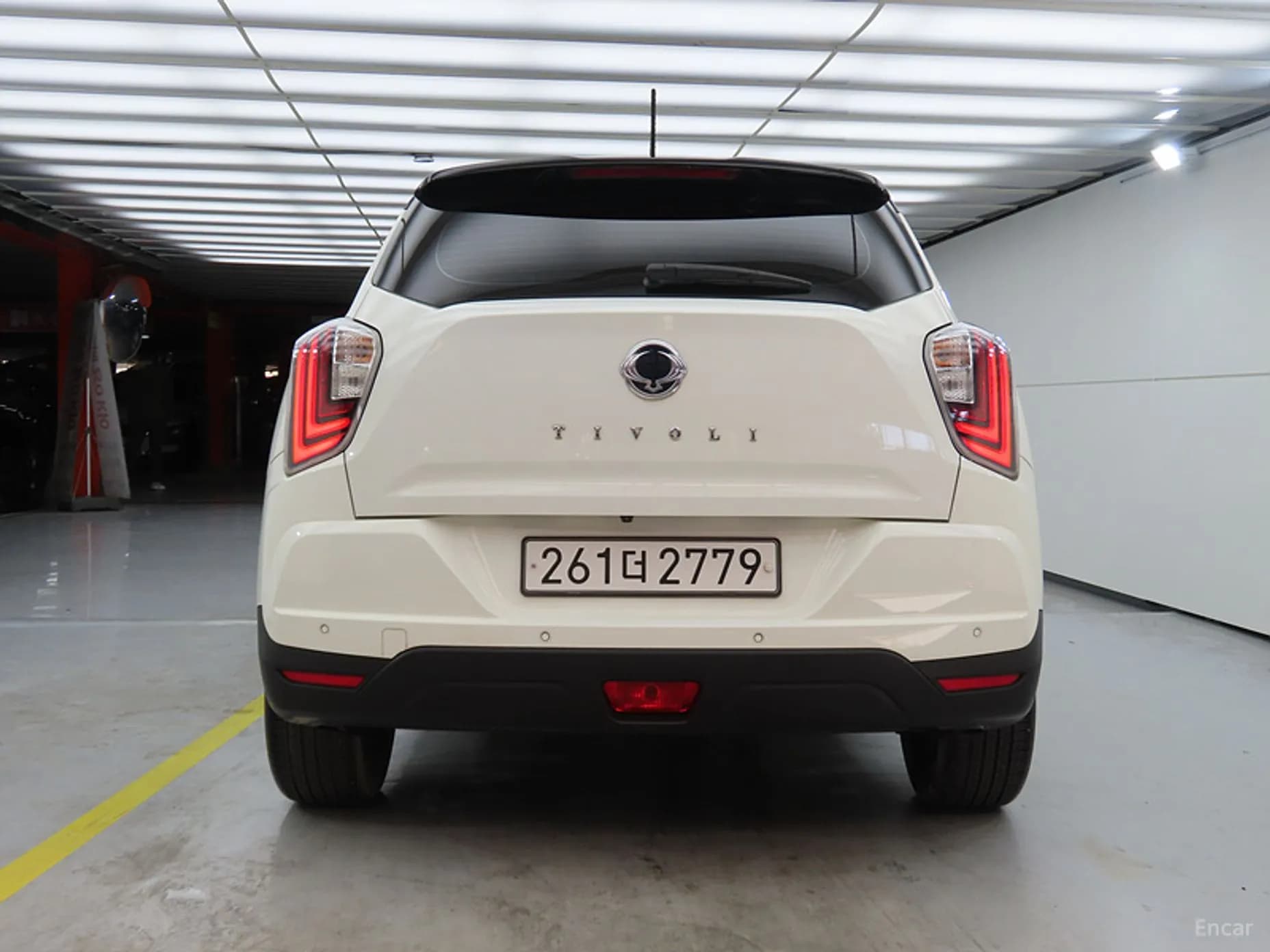 Berry New Tivoli