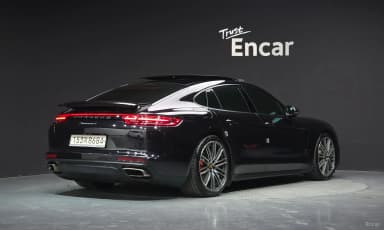 Panamera (971)