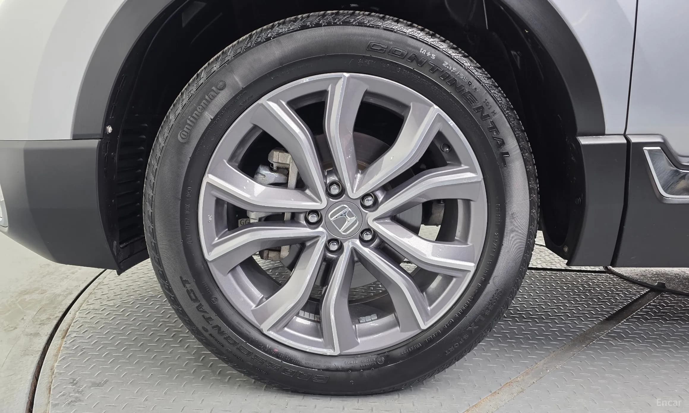 CR-V 5th generation