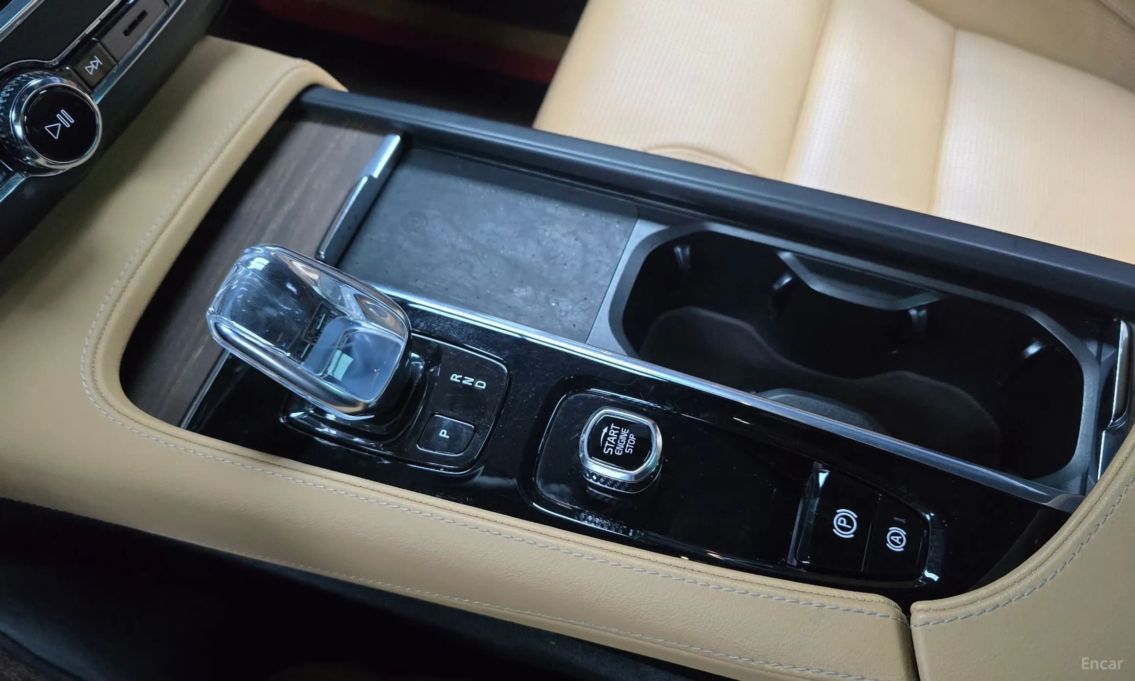 S90