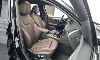 X4 (G02)