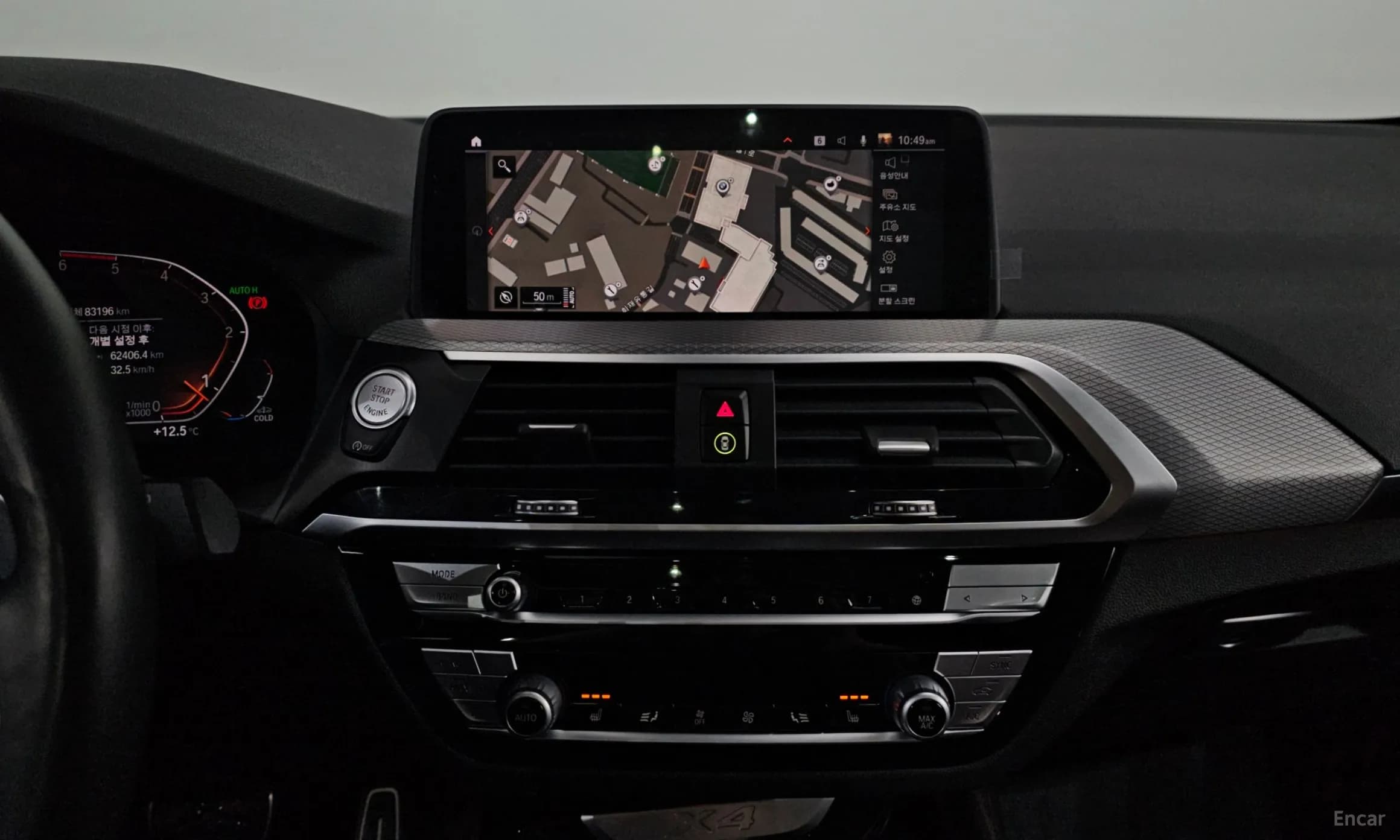 X4 (G02)