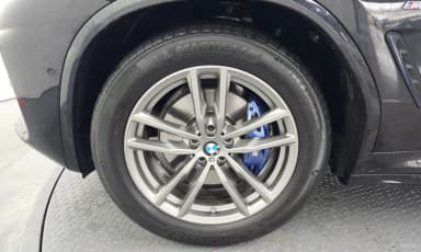 X4 (G02)