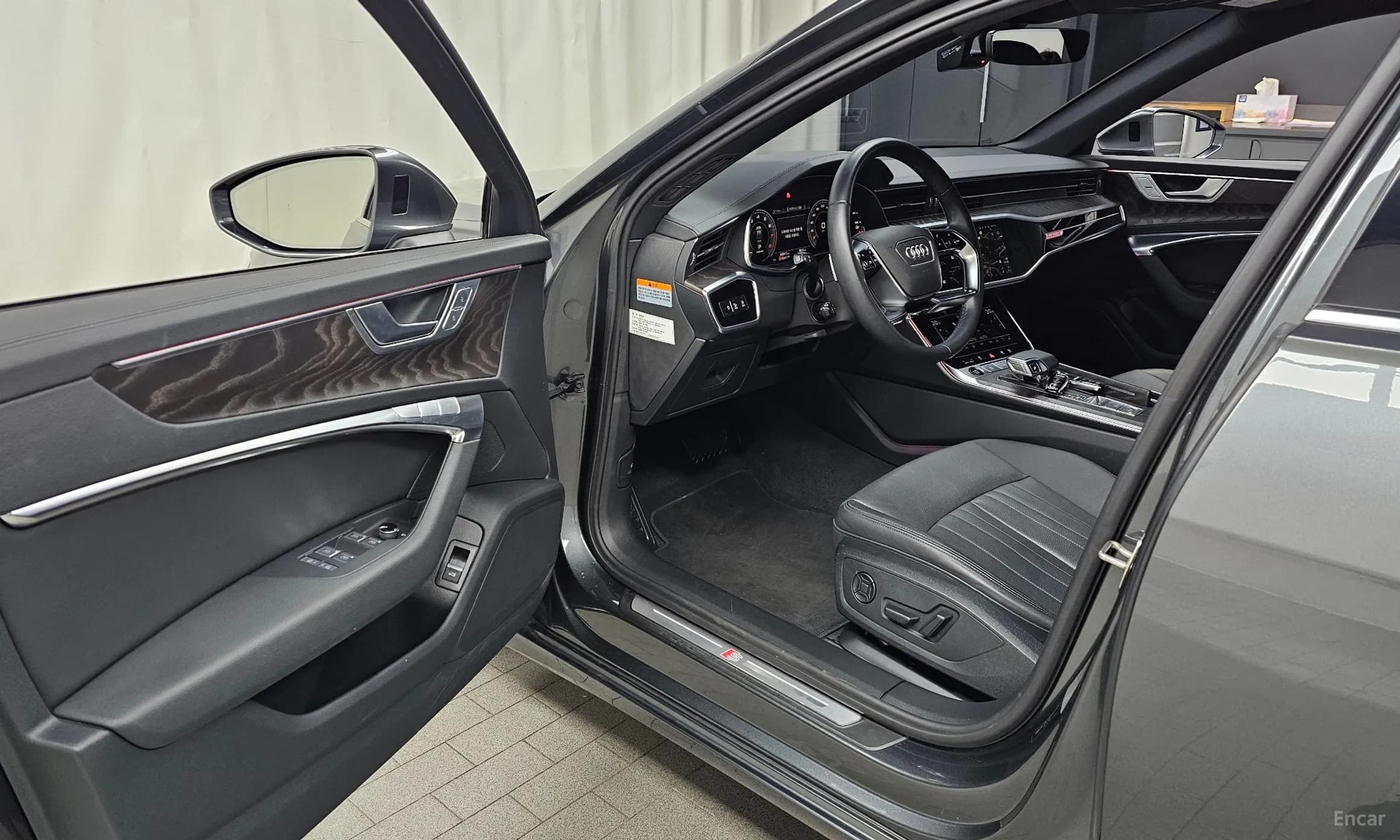 A6 (C8)