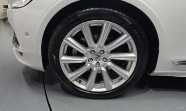 S90