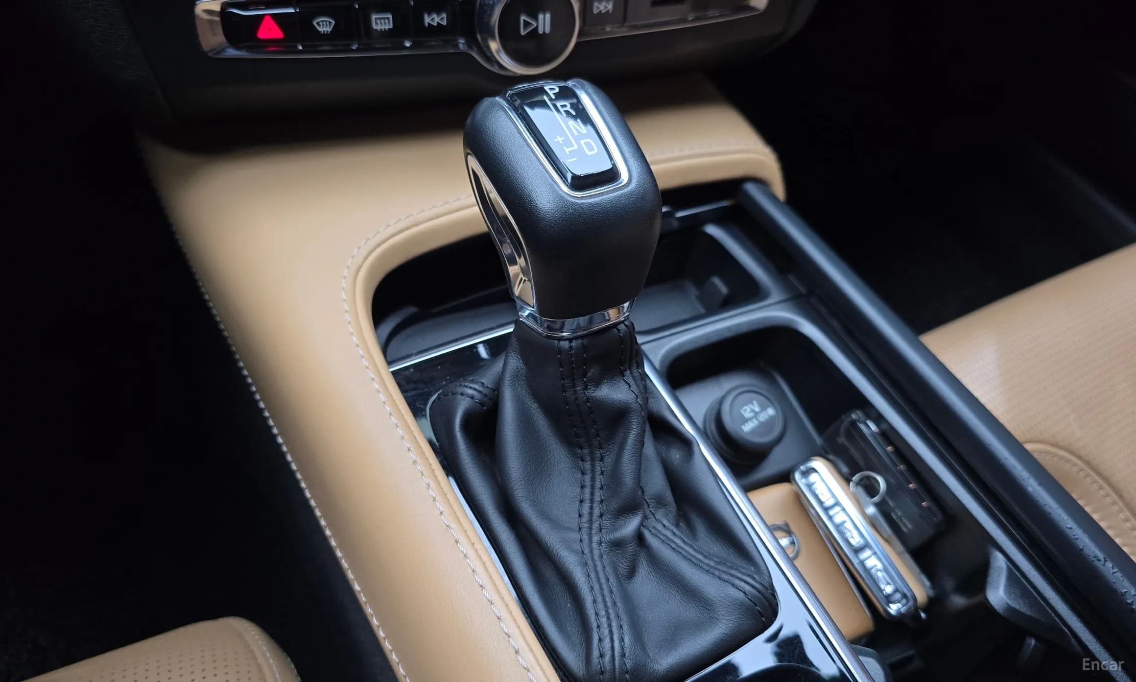 S90
