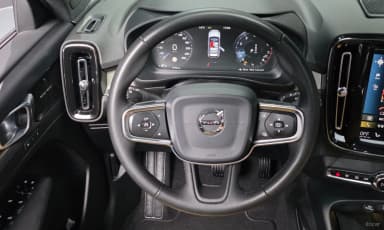 XC40
