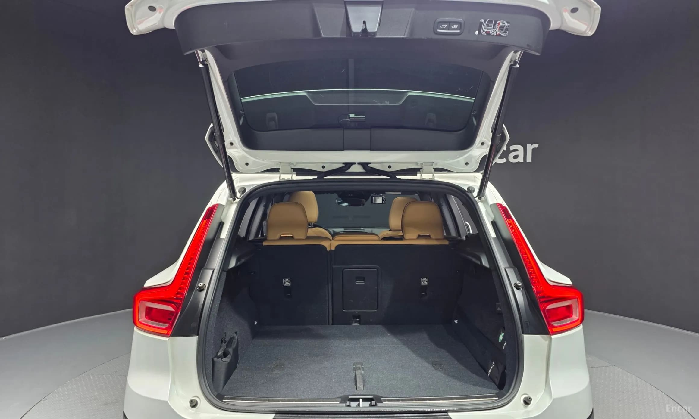 XC40