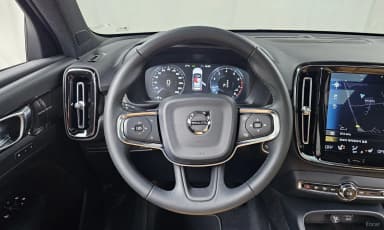 XC40