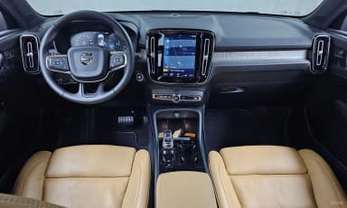 XC40