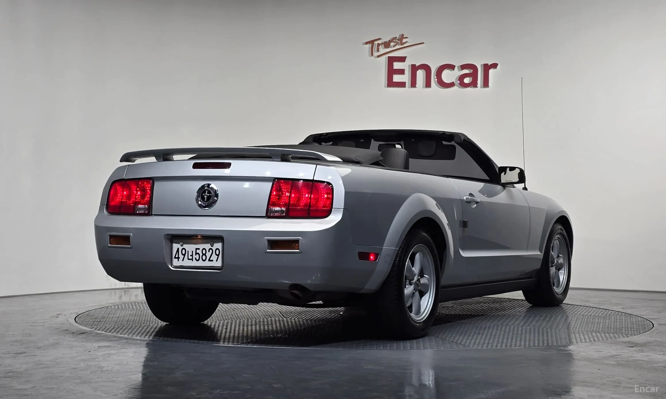 Mustang