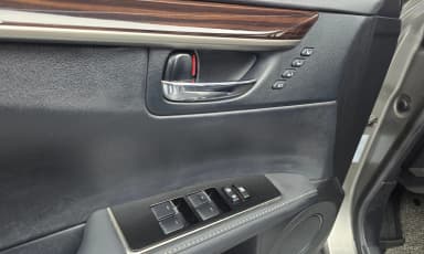 New ES300h