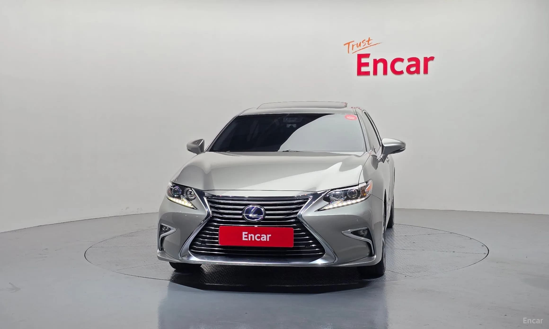 New ES300h
