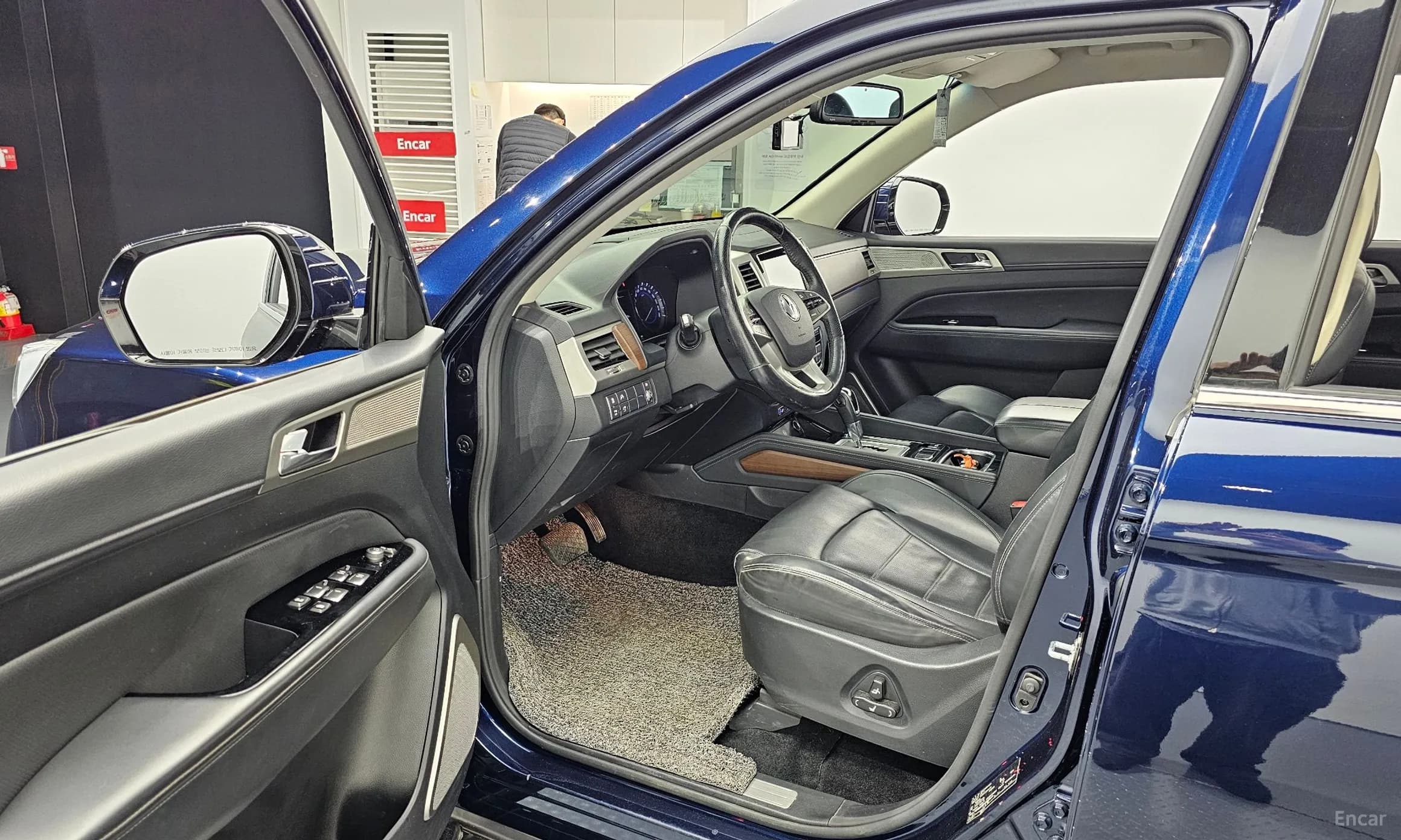 G4 Rexton