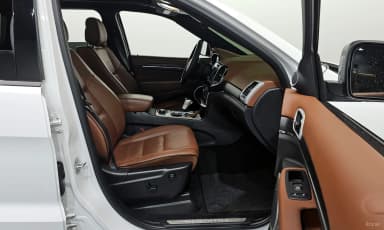 Grand Cherokee