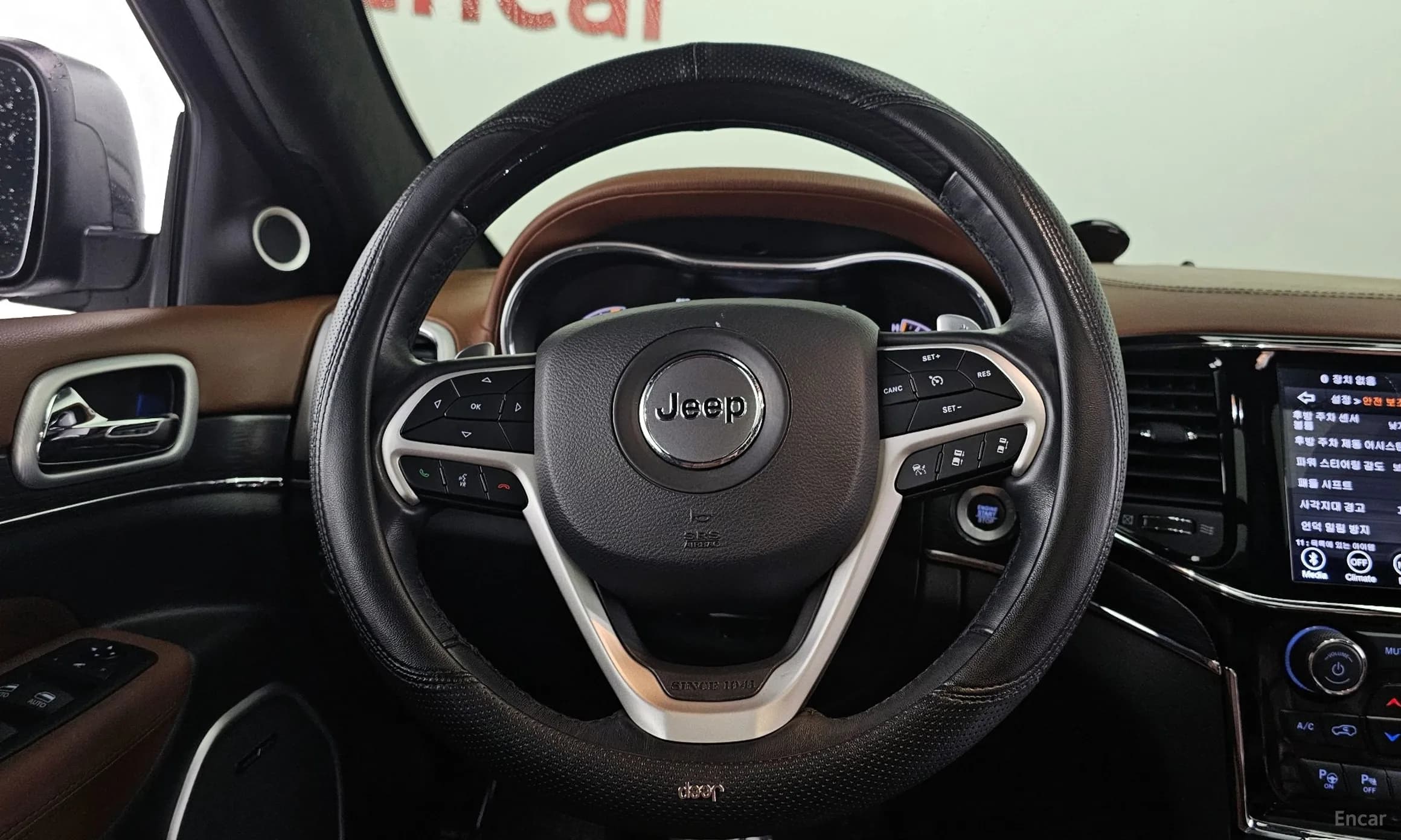 Grand Cherokee