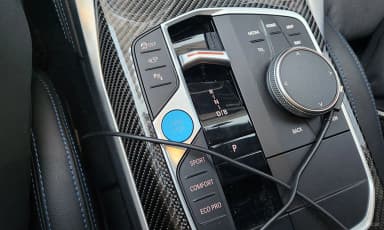 i4