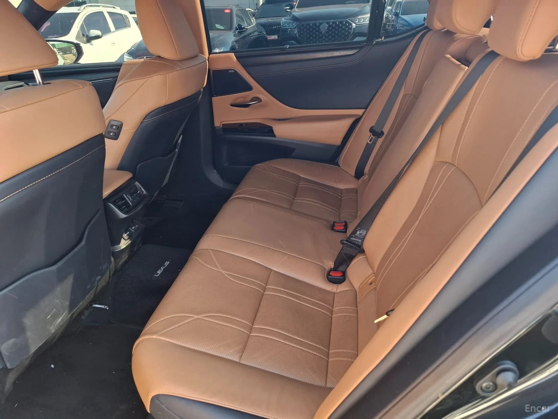 ES300h 7th Generation