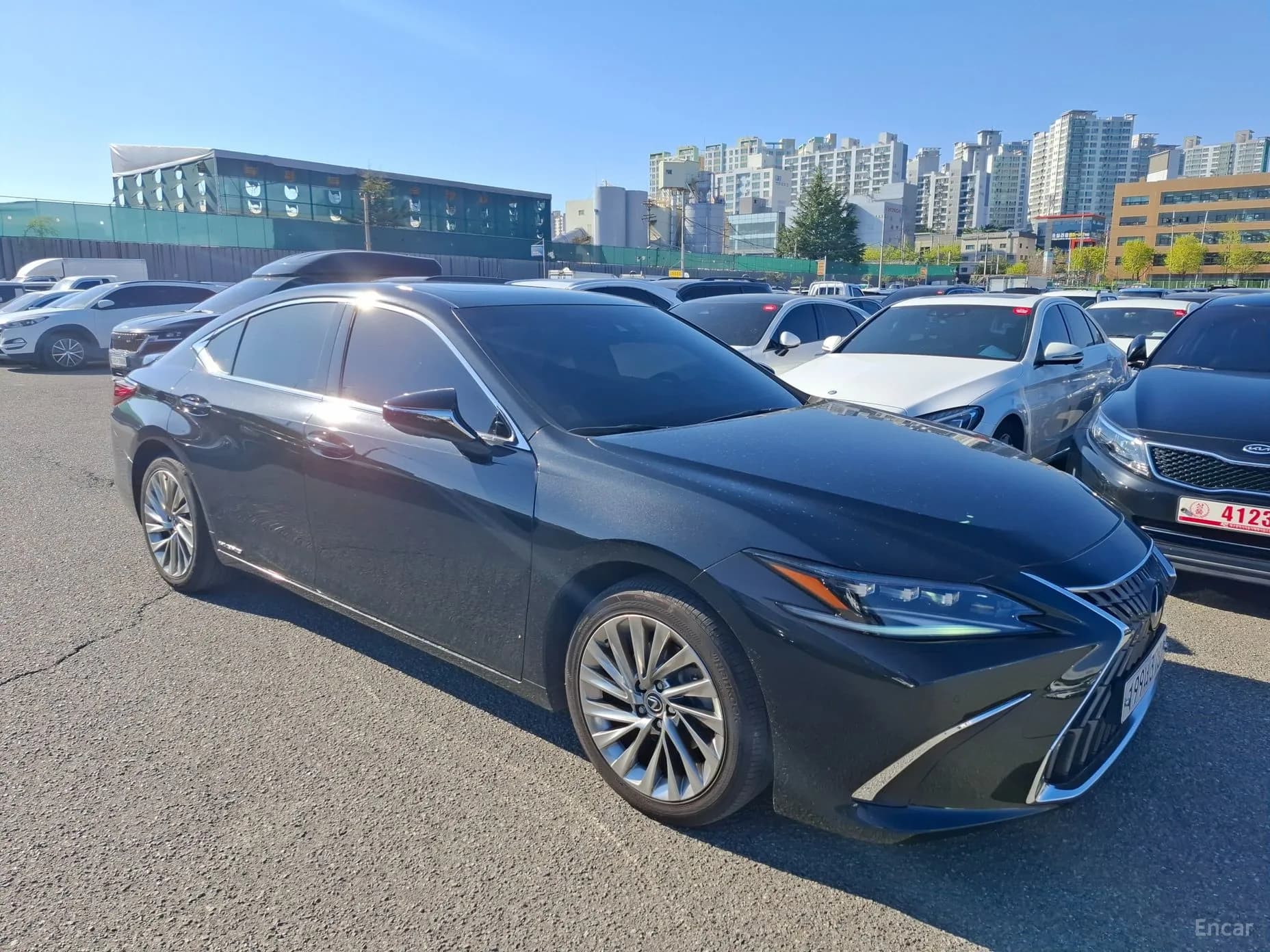 ES300h 7th Generation
