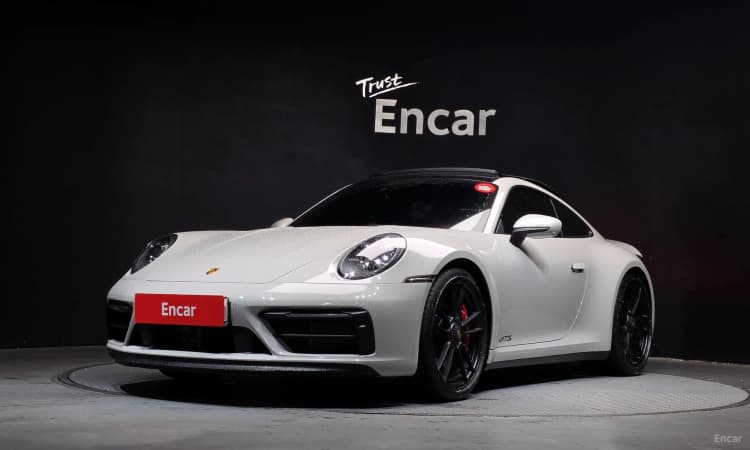 911 (992)