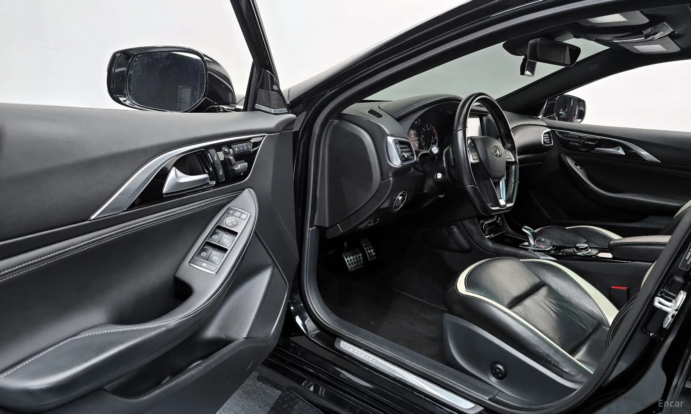 Q30